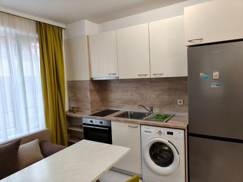 Дава се под наем Едностаен апартамент в София, Студентски град - 45 кв.м за 448.8 € - Снимка #1