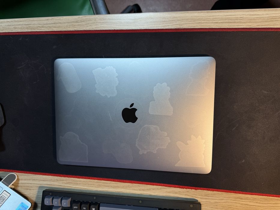 Macbook air m1, 8/256gb