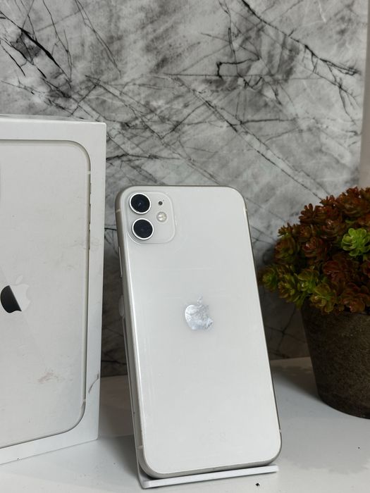 В продаже IPhone 11 128Gb