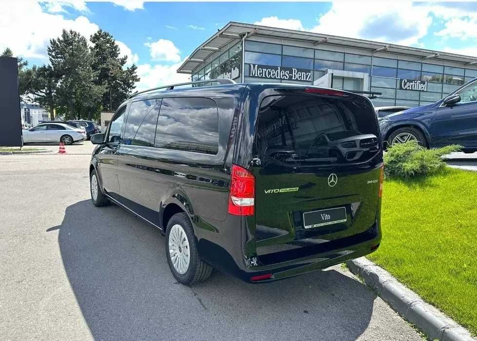 Inchiriez Microbuz Mercedes NOU si Volswagen Passat in regim Rent A Car cu sau fara sofer
