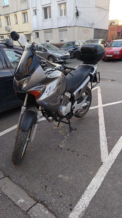 Honda Varadero 125 A1