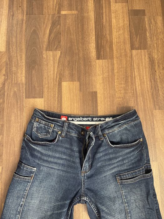 Pantaloni scurti Strauss