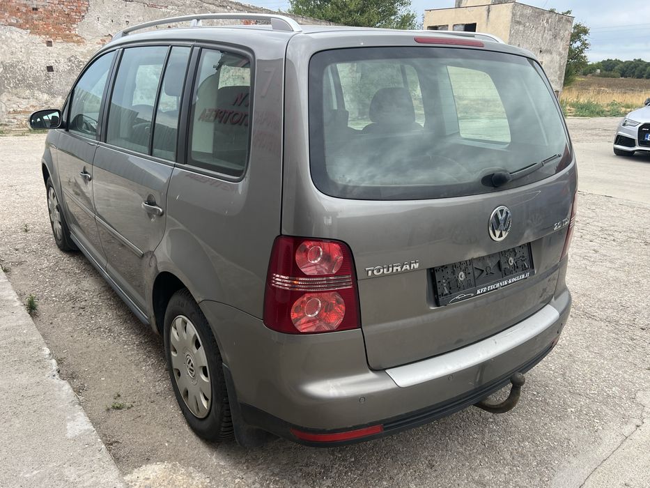 VW Touaran 2.0Tdi BMM