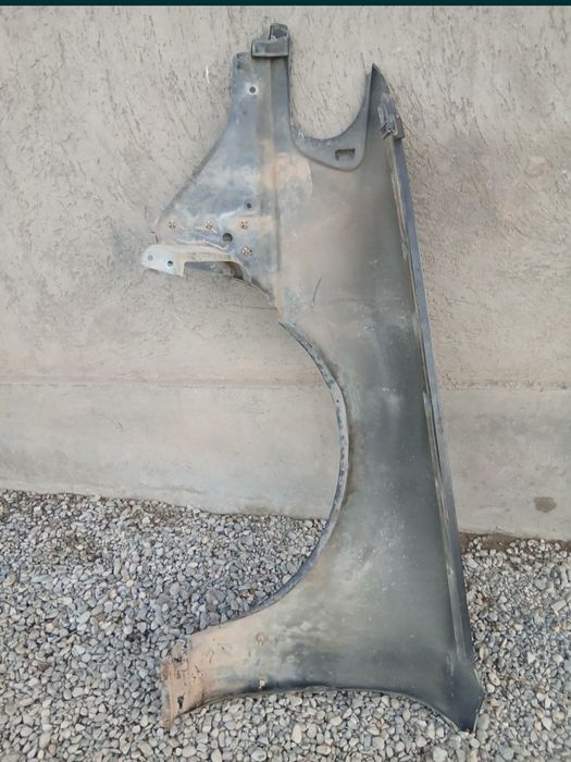 Крыло на ауди с4 правый