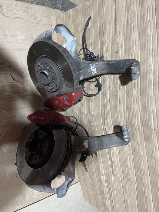 Fuzeta dreapta stanga Alfa Romeo Giulia 2.2 2017 etrier 00505397420
