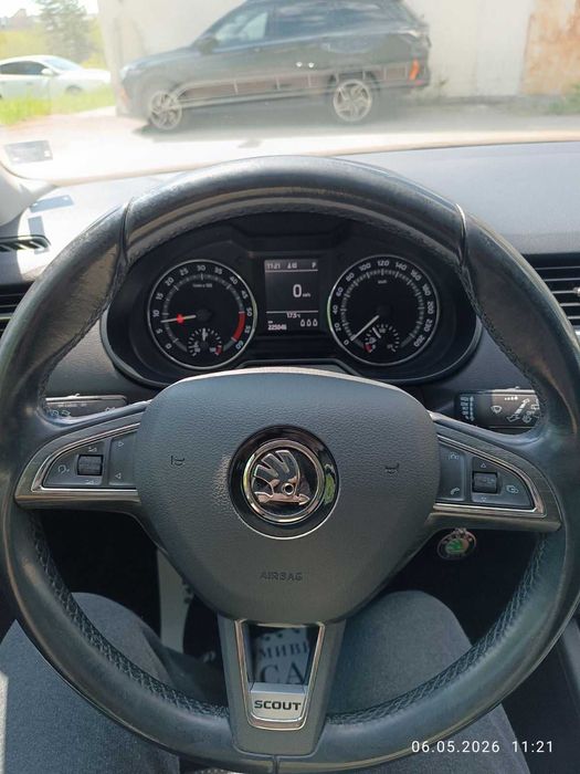 Skoda Octavia Scout 2.0 TDI RS