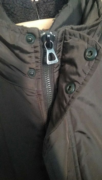 Яке GEOX RESPIRA размер 50. Водоустойчиво.