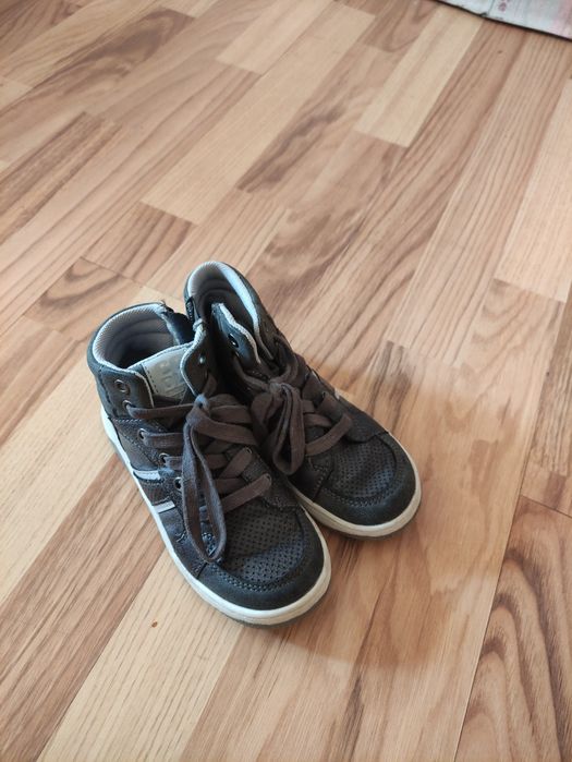 Висок кец за момче