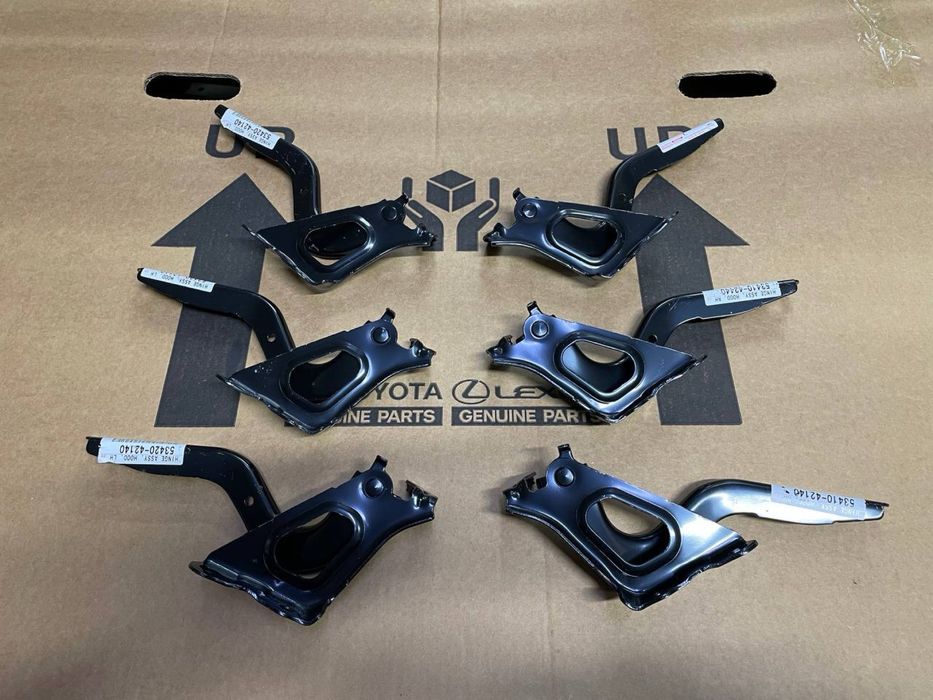 Петля капота на Рав4 19-24