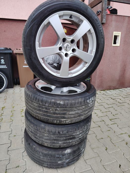 Vand set roti de vara 225/50/R17!