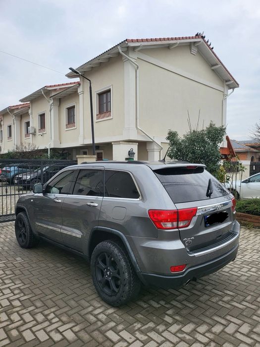 Jeep Grand Cherokee 3.0d , Schimb cu duba sau Logan , Clio , Megane