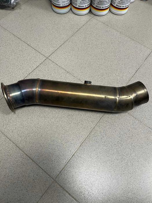 Даунпайп/Downpipe  за BMW F10, F11 535i, 535ix N55