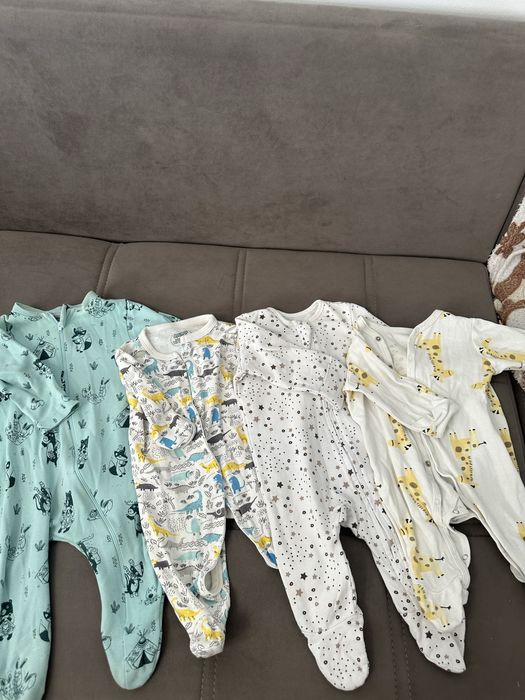 Продам вещи для новорожденного