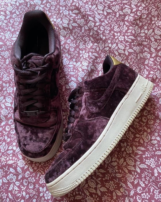 Nike Air  force 1 velvet 40.5