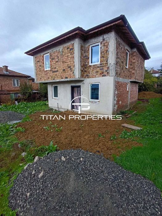 Продава се Къща в с. Лозенец, Област Бургас - 112 кв.м за 1161 €/кв.м - Снимка #1