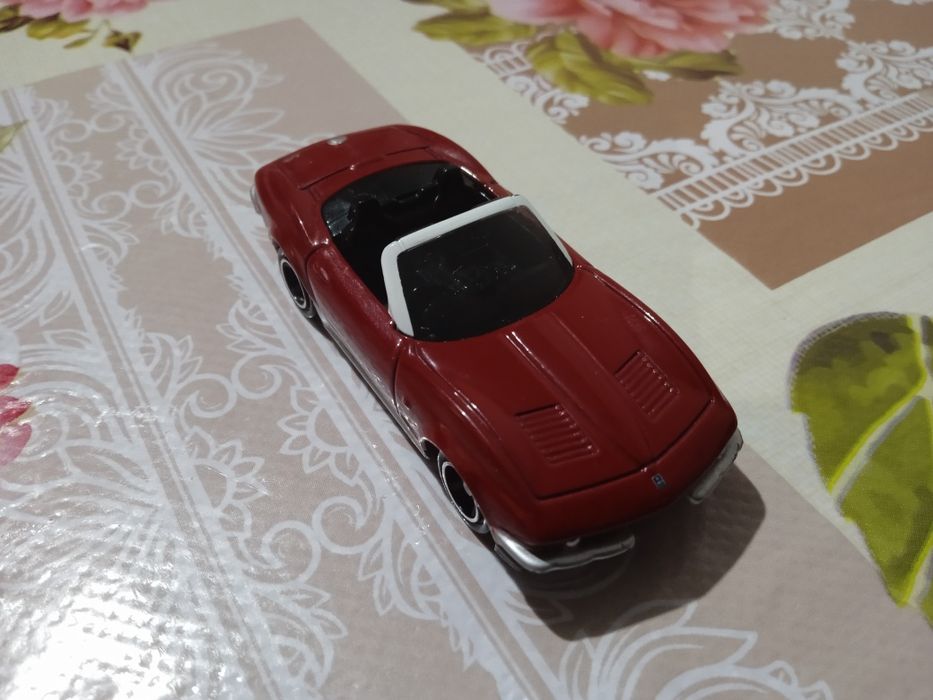 Продам пару машин из Томика