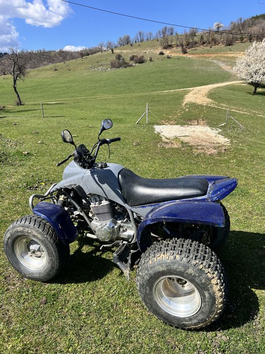 Продавам  бароса атв със документи