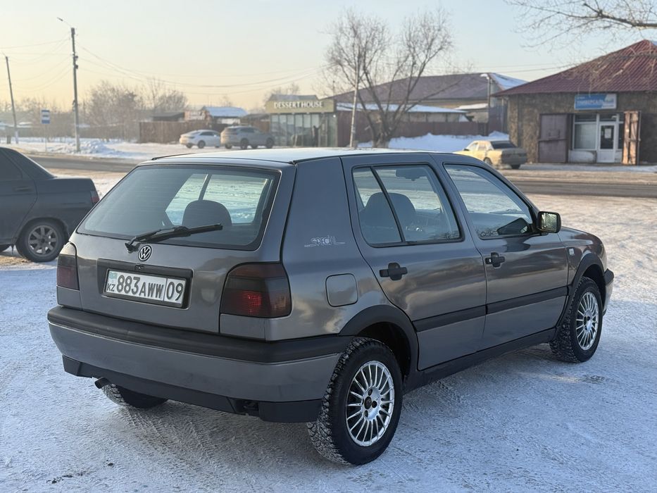 Продам гольф 3, 1.8 моно гур!