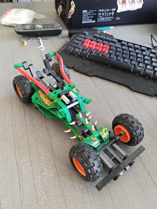 Lego monster jem dragon