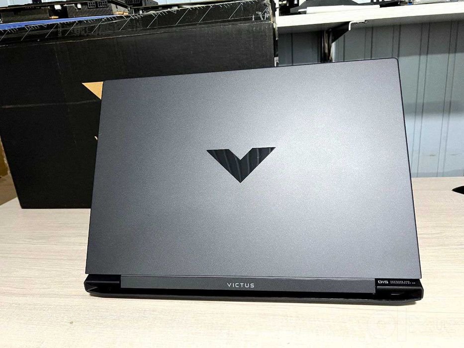 Ноутбук HP Victus