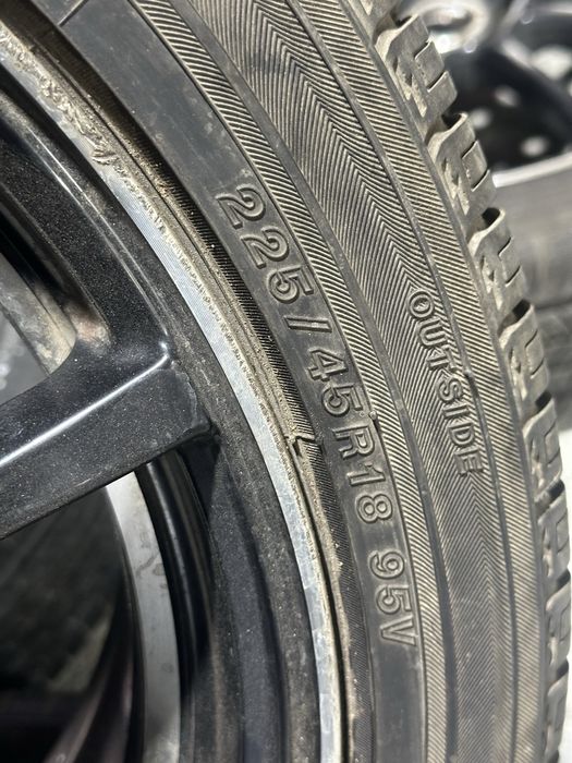 Комплект дисков с резиной bmw e36 e46 e90 R18