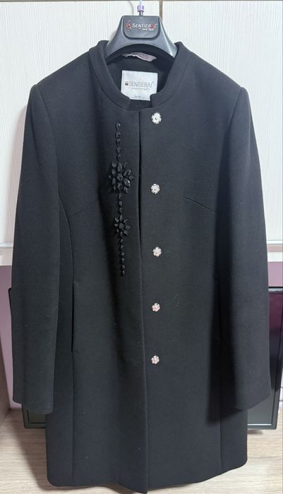 Palton dama model Sentierri