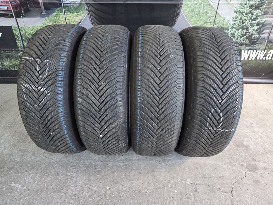 235/60/18 MICHELIN 4бр