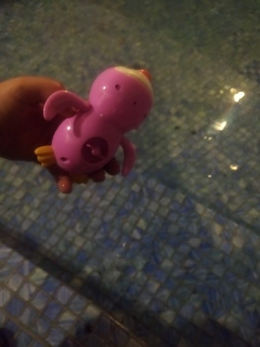 Заводная водяная игрушка пингвин