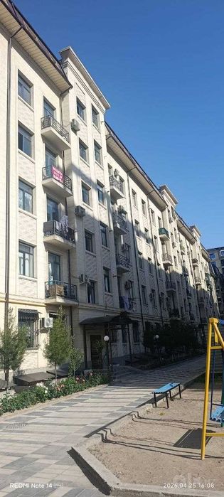 Сергели-5   3 хона 6-этаж 6 этажка  100 квадрат  Каробка  75.000$