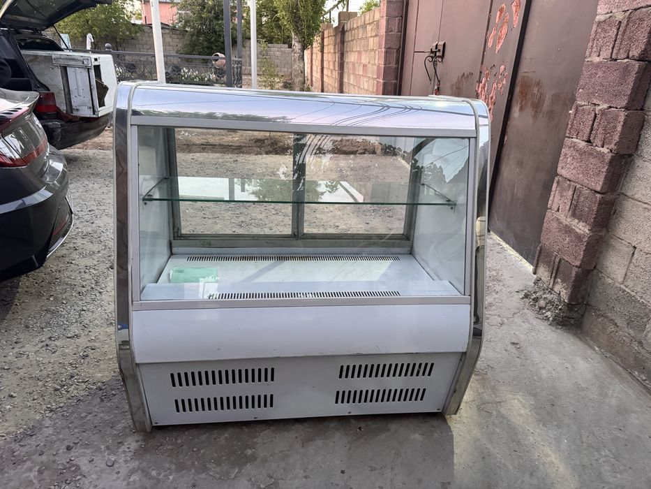 Продам срочна холодильник