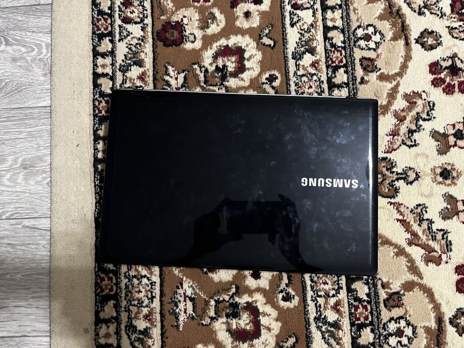 Ноутбук Samsung