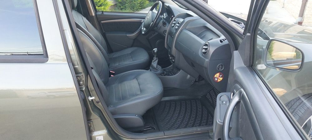 RAR efectuat ‼️DACIA DUSTER PRESTIGE-1.2 Tce ( TURBO) ‼️ Full ( 4x2) EURO 5 -An 2015 ‼️doar 181.000 Km ‼️