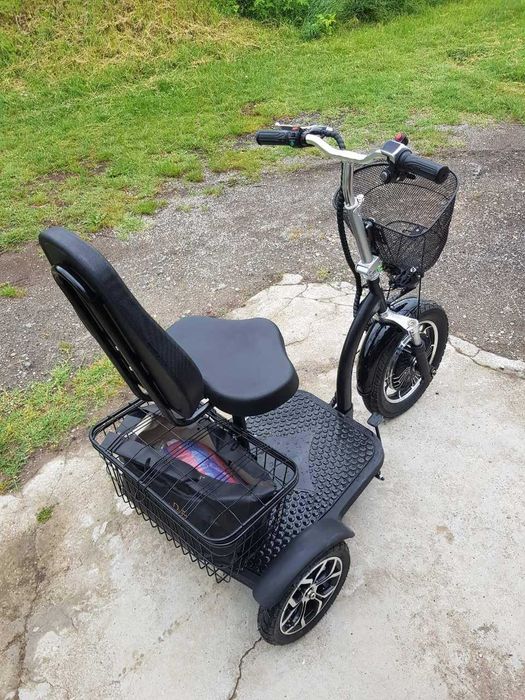 -40% Черен Петък / Електрическа триколка Модел 200 Лукс Черна