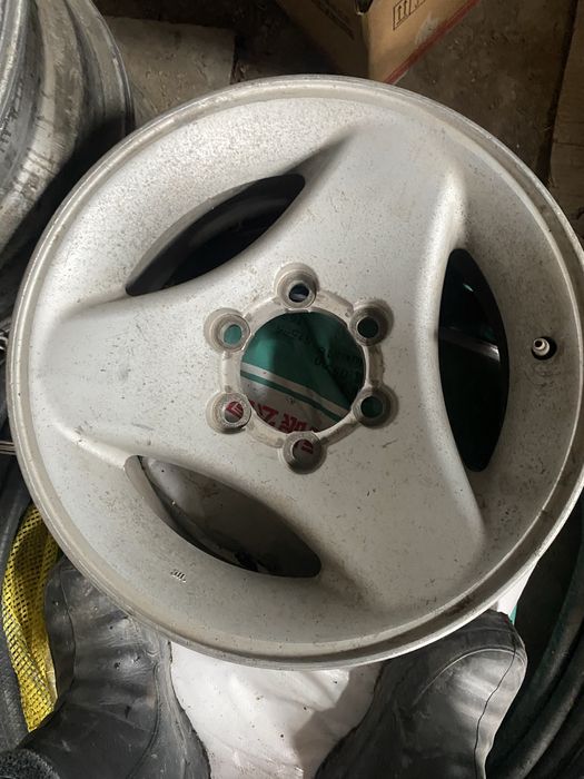 диски на монтеро спорт r16