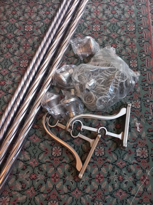 Продам карнизы(гардины) металлические