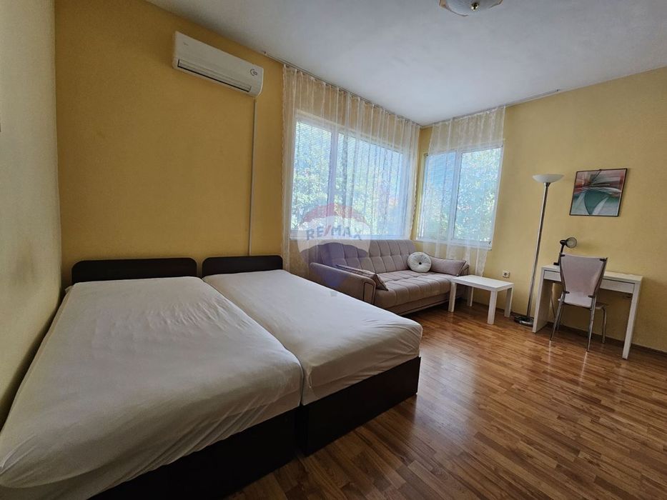 Дава се под наем Тристаен апартамент в Варна, Център - 75 кв.м за 550 € - Снимка #5