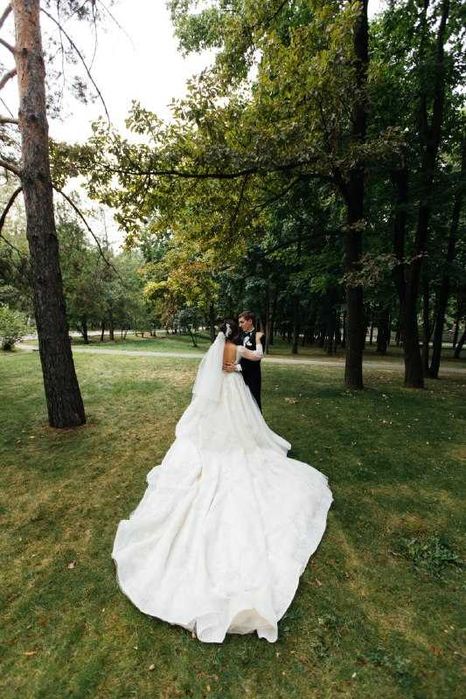 Продам роскошное свадебное платье