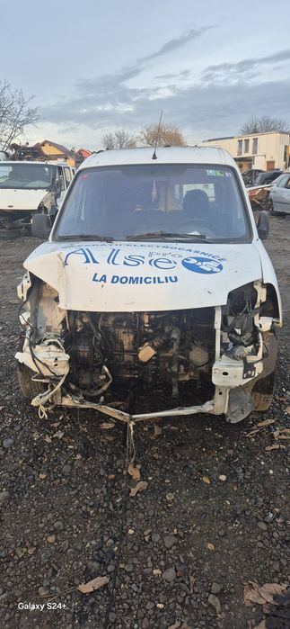 Dezmembram Peugeot Partner 1.6 HDI an fabricatie 2008
