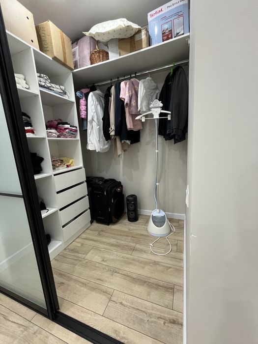 Продам 4 ком квартиру 145 кв м