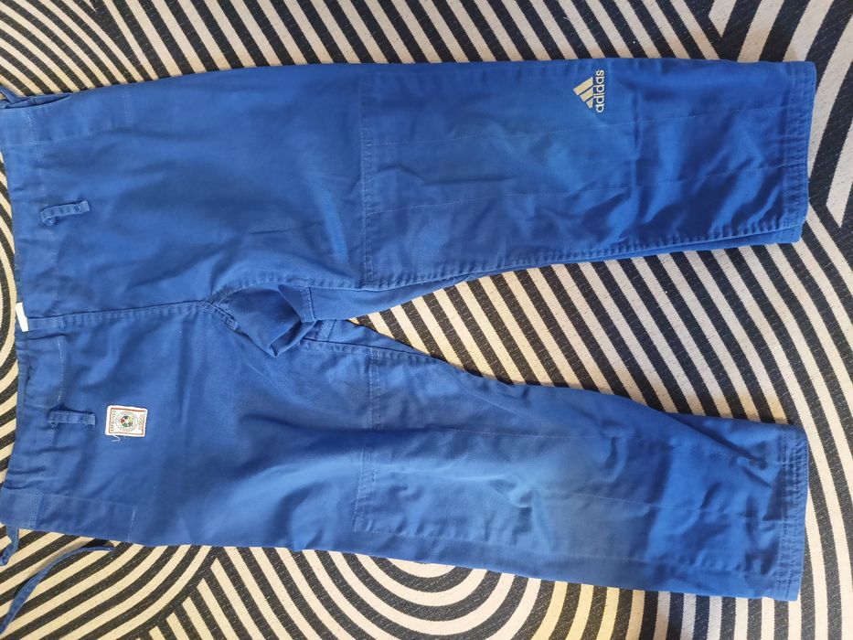 Продам кимоно для дзюдо