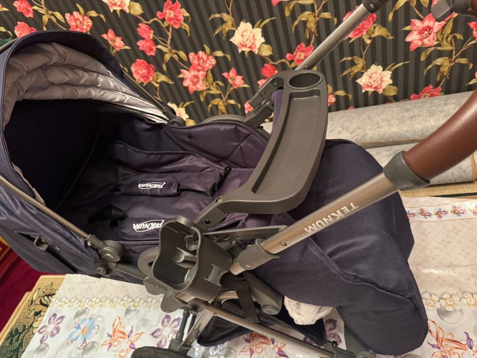 Продам коляску.