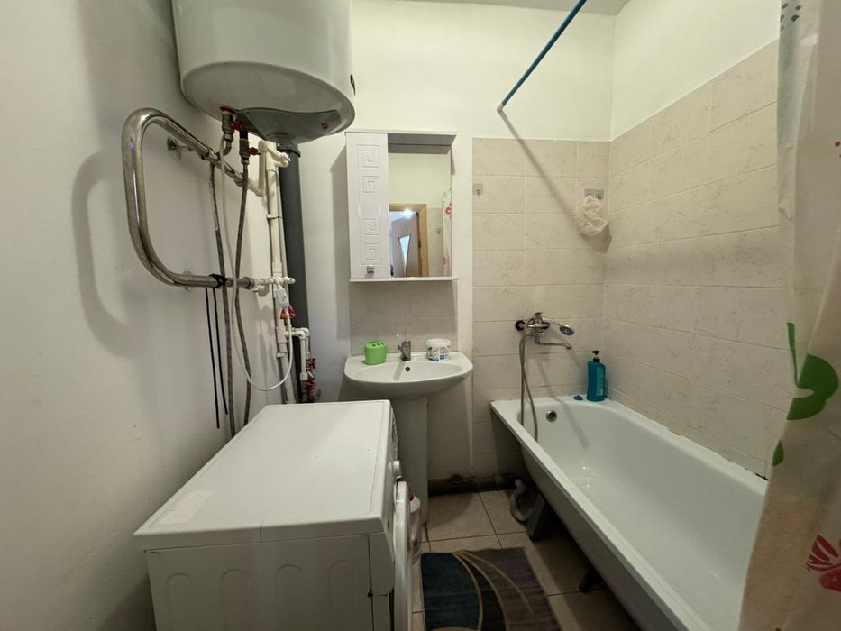 Продам квартиру 2+ район КСК