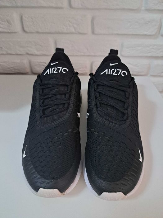 Nike Air Max 270