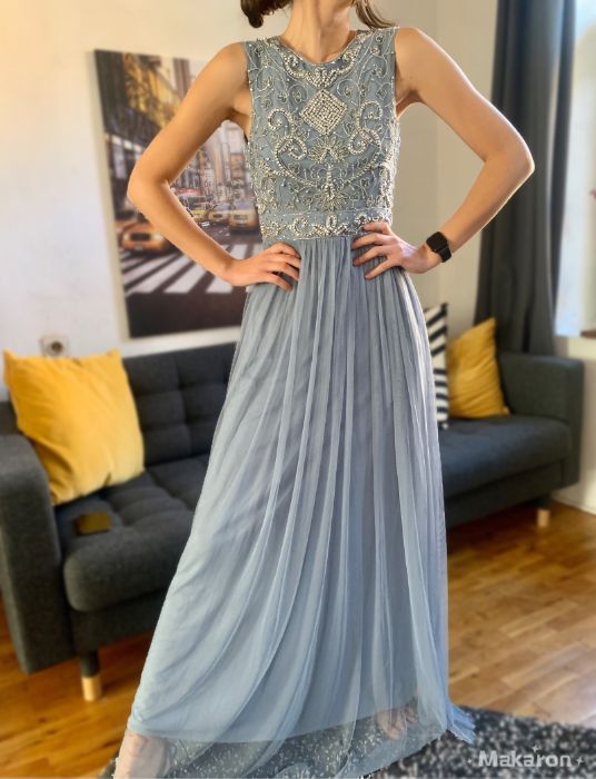 Нова бална рокля с ефектен гръб S