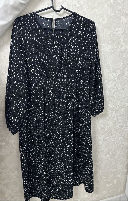 Женское платье .