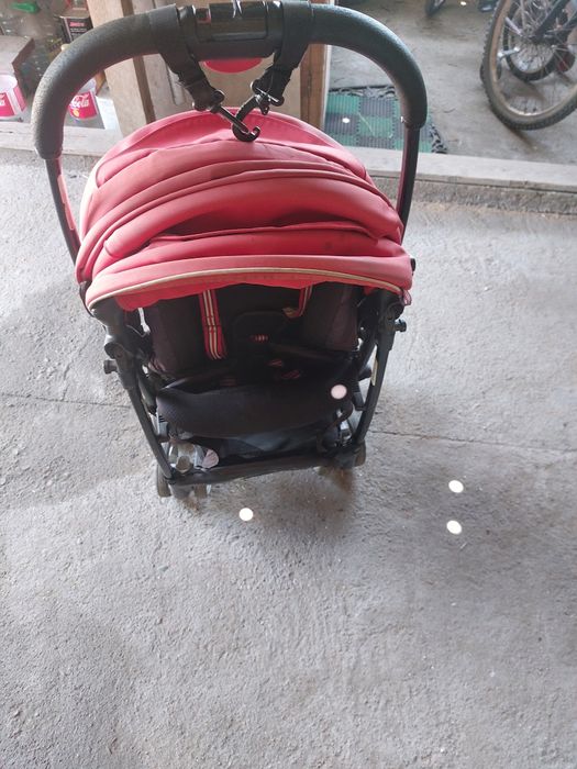 Продам детскую коляску