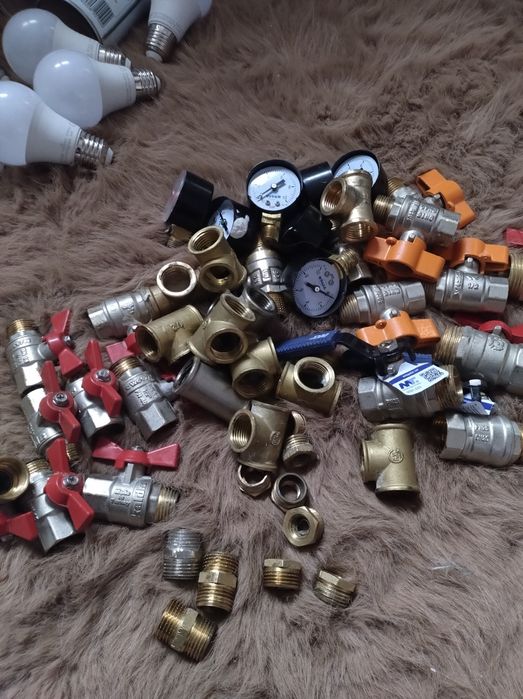 Materiale de construcții