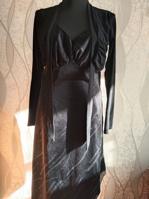 Продам женские вещи