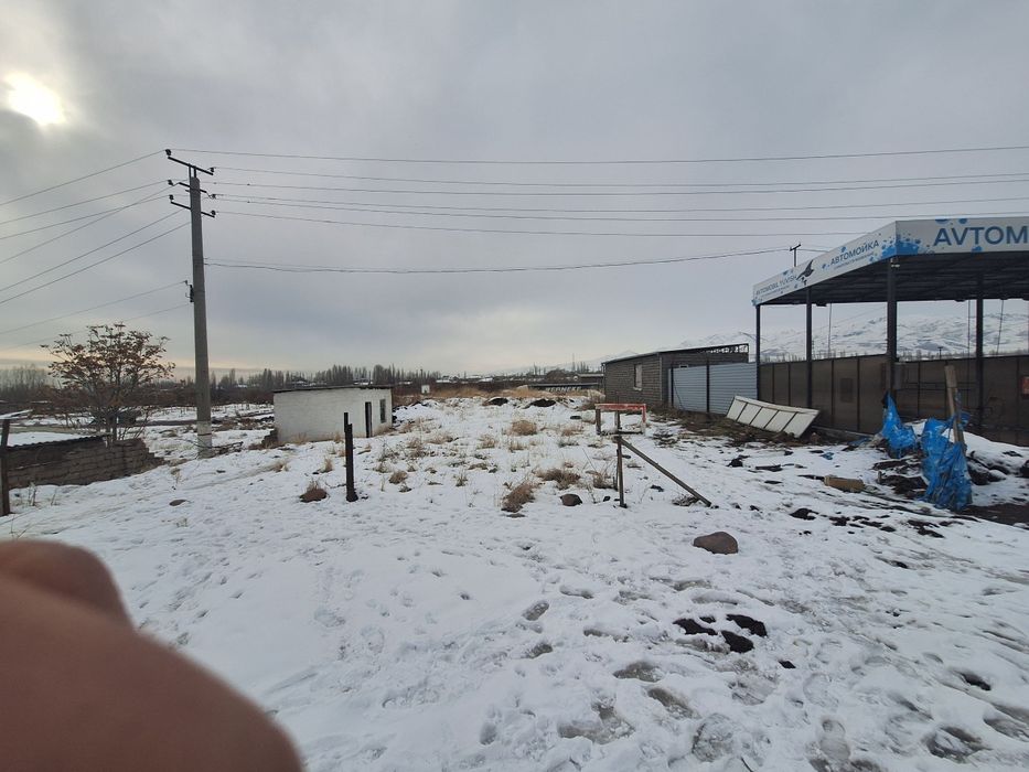 Нотурар курилишга тайор ер сотилади дакументи тоза 100 фоиз.