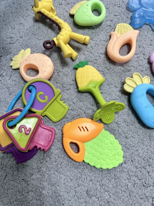 Продаются игрушки прорезыватели для зубов